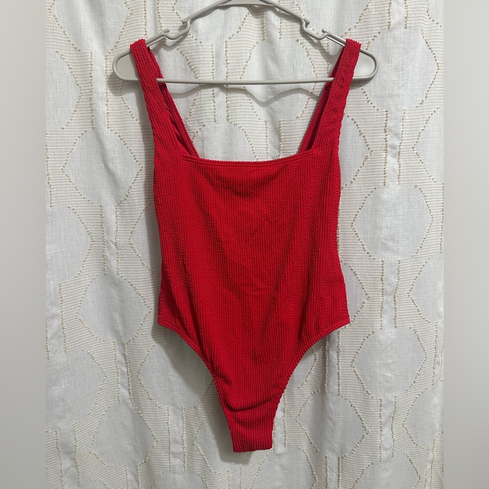 BILLABONG RED ONE PIECE